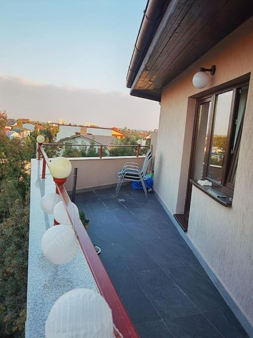 Spacious Luxury With Large Terrace Bucureşti